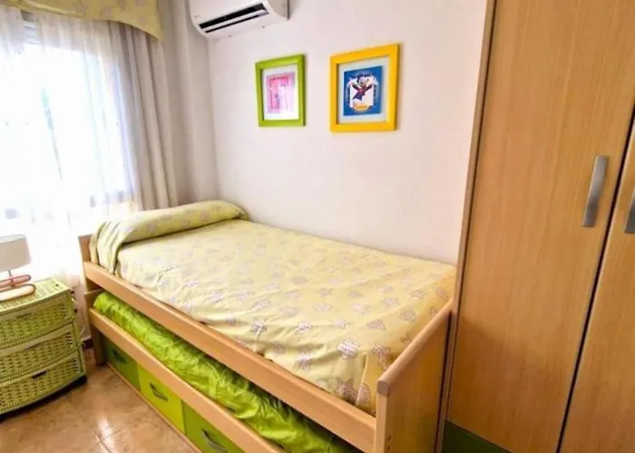 3 Bed Av Corbusier Lejlighed *